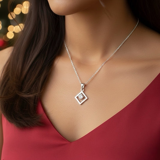 Glitz Luxe Chain Set