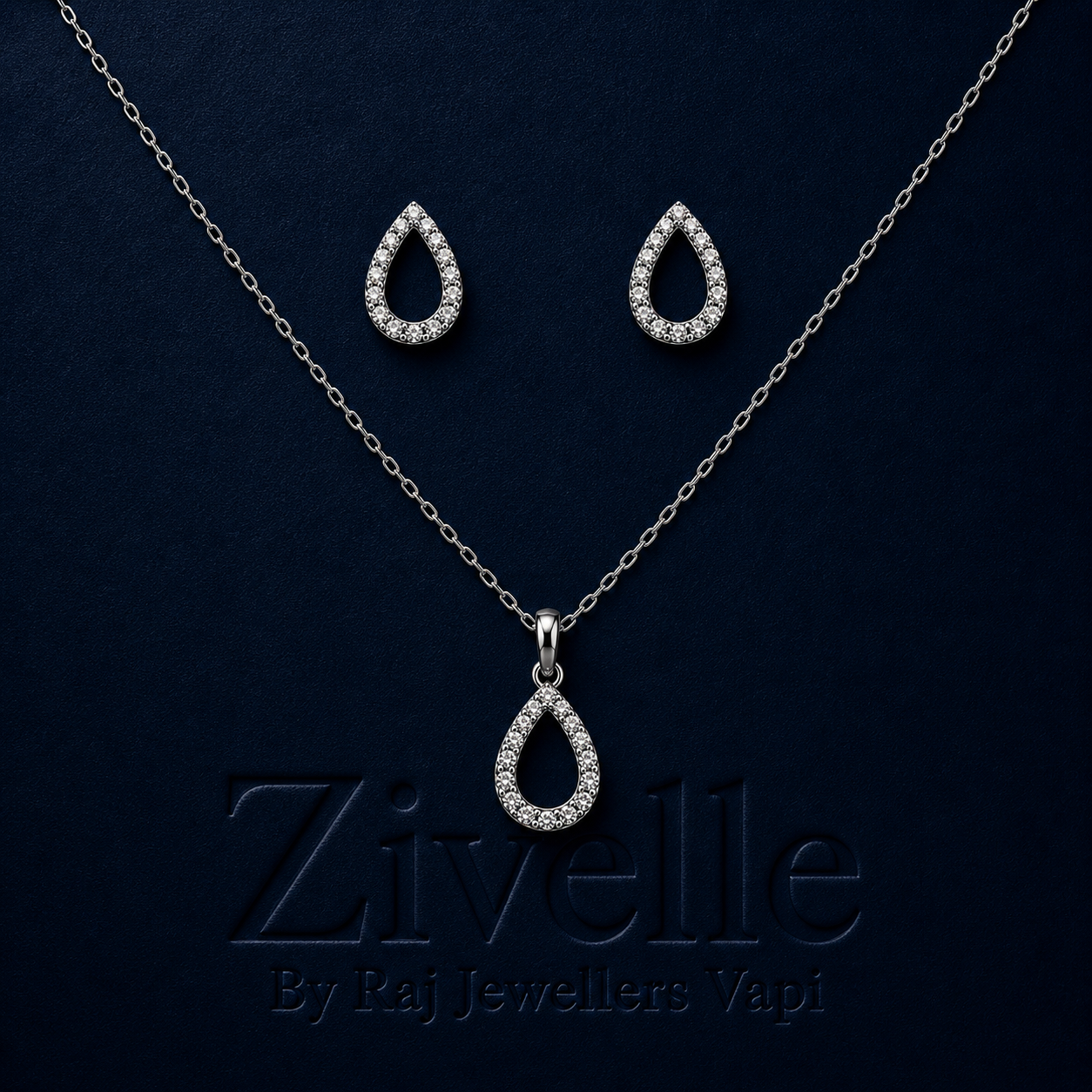 Celeste Teardrop Chain Set