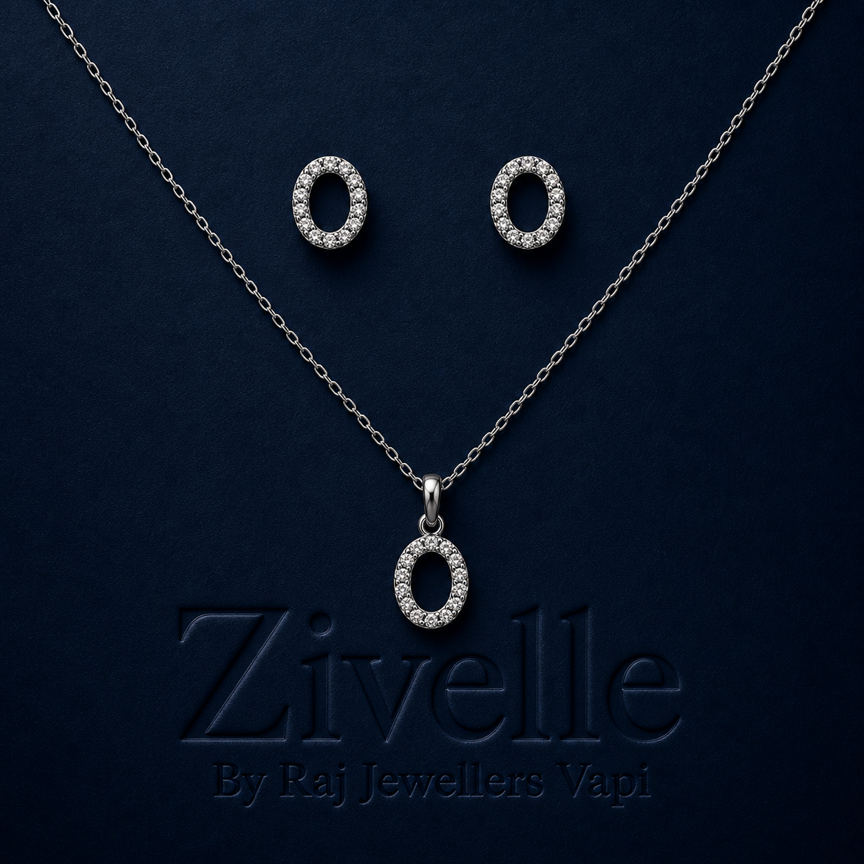 Celeste Oval Chain Set
